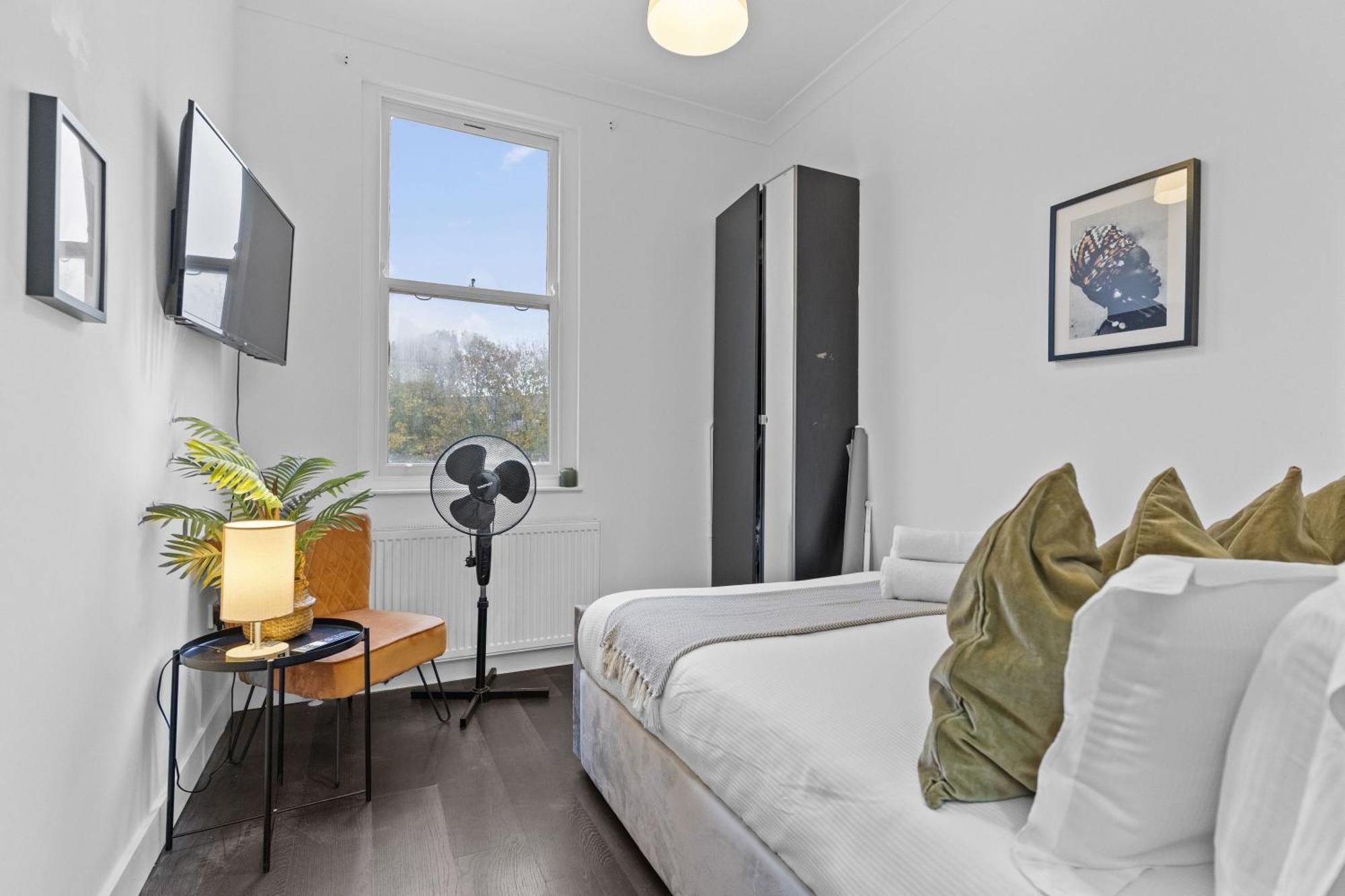 Affordable 2bed And 3bed In E14 Appartement *